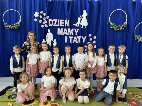 Mama, tata najpiękniejsze słowa świata... 2025